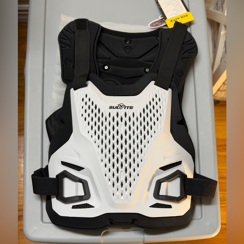 Vest armor jacket for motocross dirt bike